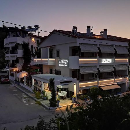 Haus Niko Apartments And Suites Nea Poteidaia Ngoại thất bức ảnh